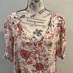 NWOT Beautiful, breezy Summer dress